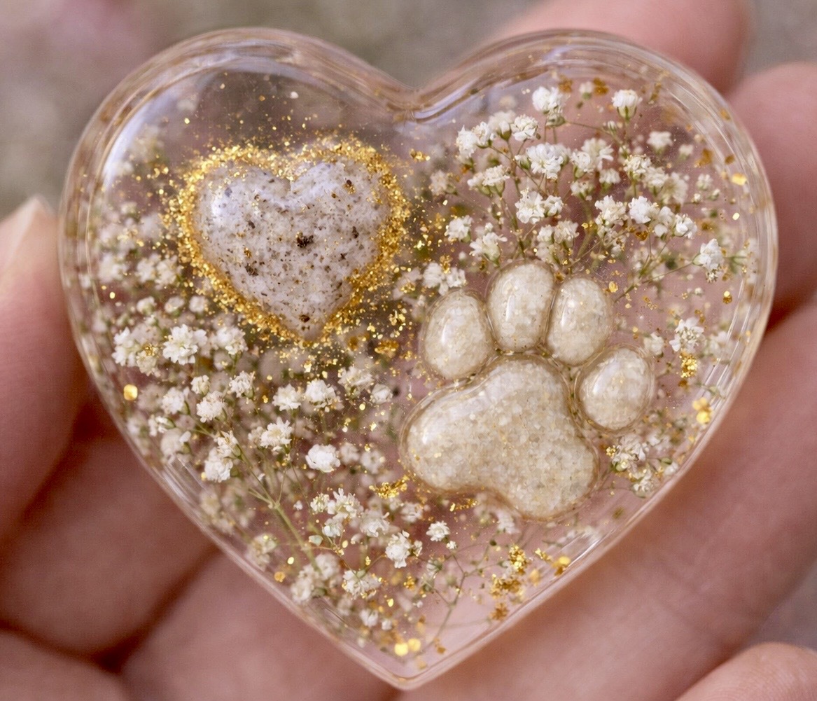 Heart paw print ash memorial with flowers